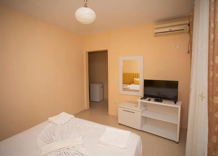 Sunrise Golem (Tirana)