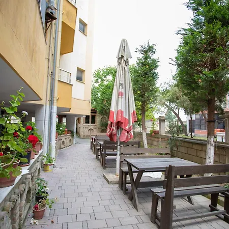 Sunrise Hotel Golem (Tirana)